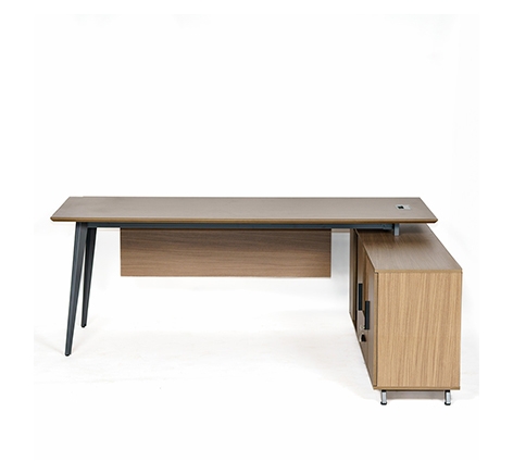 طاولة مكتب مع ملحق 200سم - بني
طاولة مكتب مع ملحق 200سم - بني