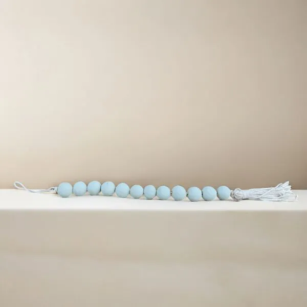 تحفة ديكور مسبحة كلارا - ابيض