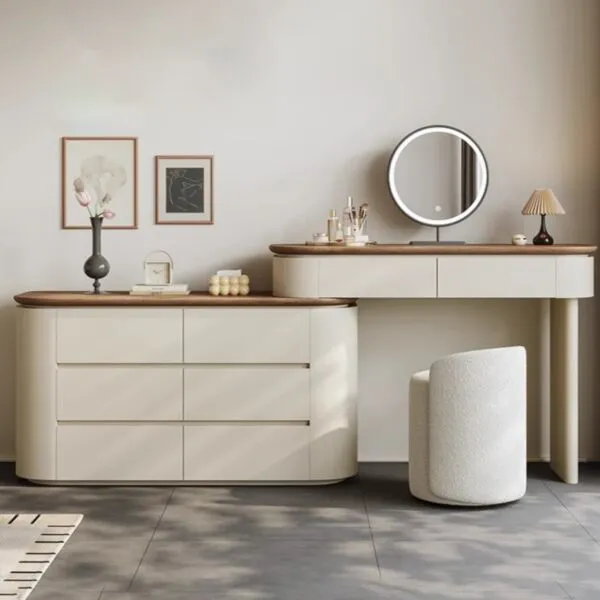 طاولة تزيين مع مرآة شانسي - بيج فاتح