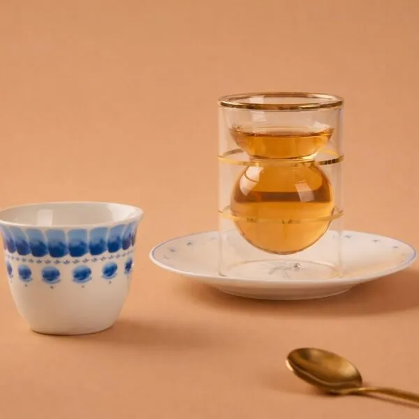 طقم شاي وقهوة من مجموعة تيبا 18 قطعة - أبيض وازرق