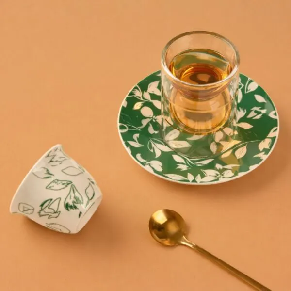 طقم شاي وقهوة من مجموعة بلوم 18 قطعة - ابيض واخضر