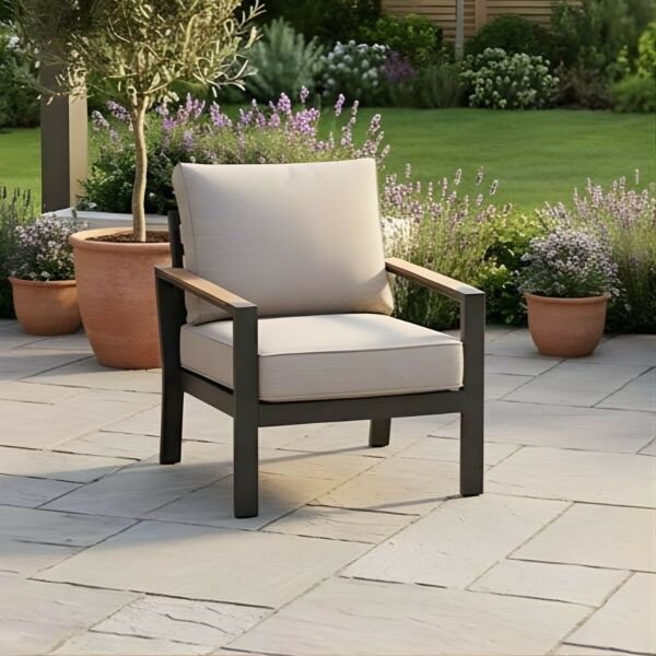 كرسي خارجي مفرد هايب - رمادي واسود