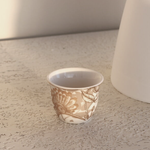 طقم فناجين قهوة سعودية رويال 6 قطع - ذهبي وأبيض