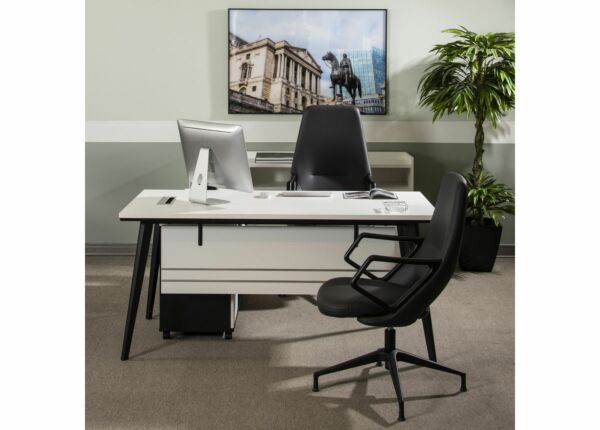 مكتب 160 سم كريكيت