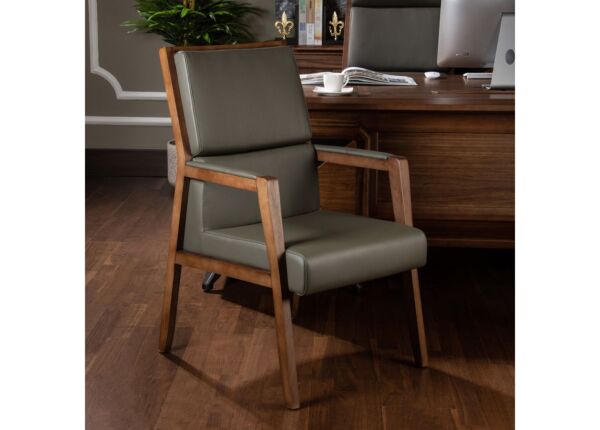 كرسي مكتب بلاير