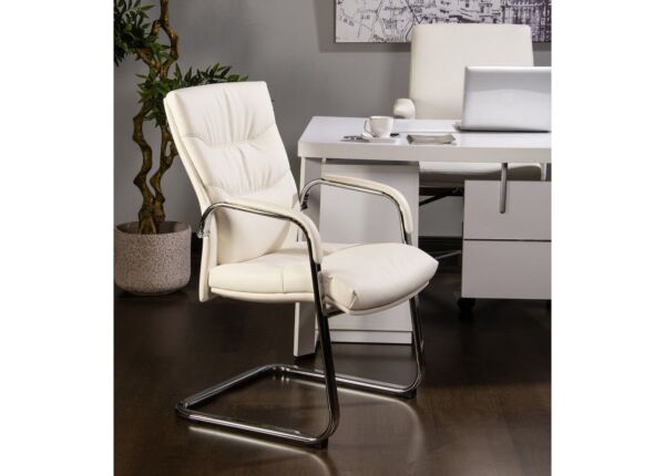 كرسي مكتب المير