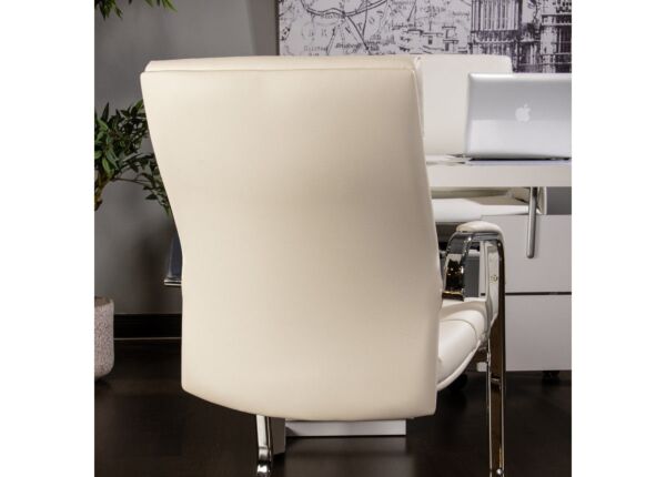 كرسي مكتب المير