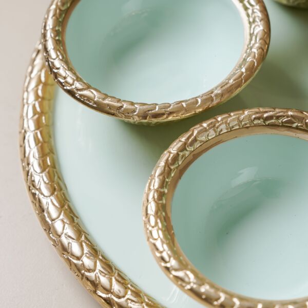  طقم تمرية مع صينية كريسي - سماوي وذهبي