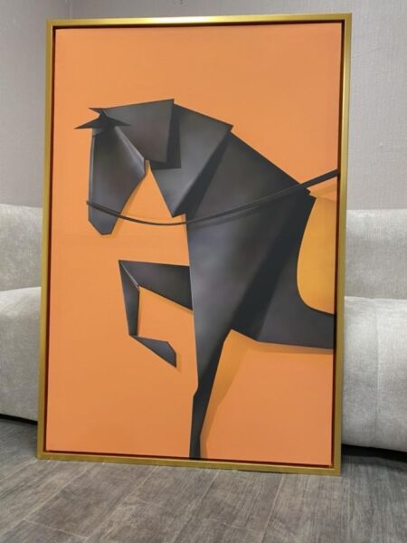 لوحة فنية بتصميم حصان