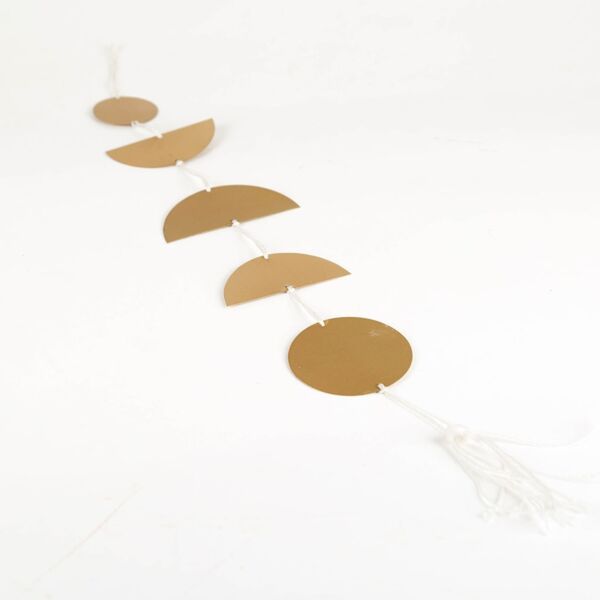 زينة معلقة زري