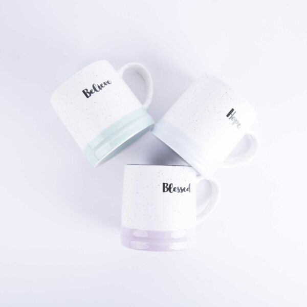 كوب قهوة من اورورا