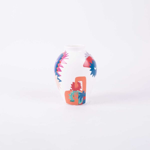 مزهرية من امارا - ابيض ومتعدد الالوان