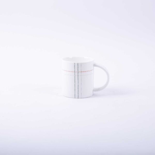 كوب قهوة من أليثيا روي - ابيض ومتعدد الالوان