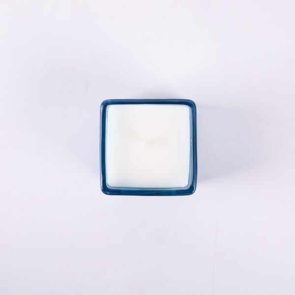 شمعة معطرة برائحة اللافندر 100 غرام من امارا