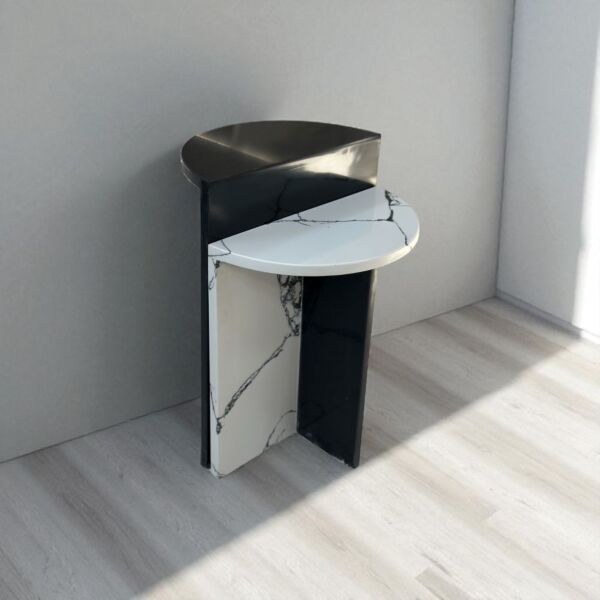 طاولة جانبية مستويين كينزا - ابيض واسود