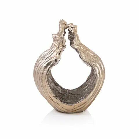 قطعة نحت صغيرة