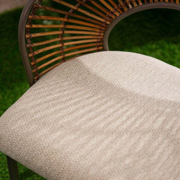 كرسى طعام توربو