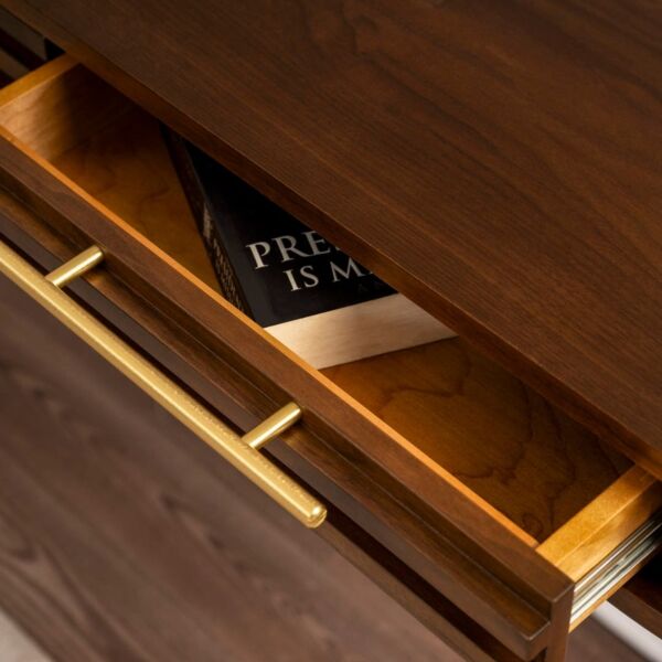 كونسول كاترا