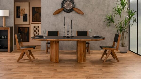 طاولة طعام غاريت