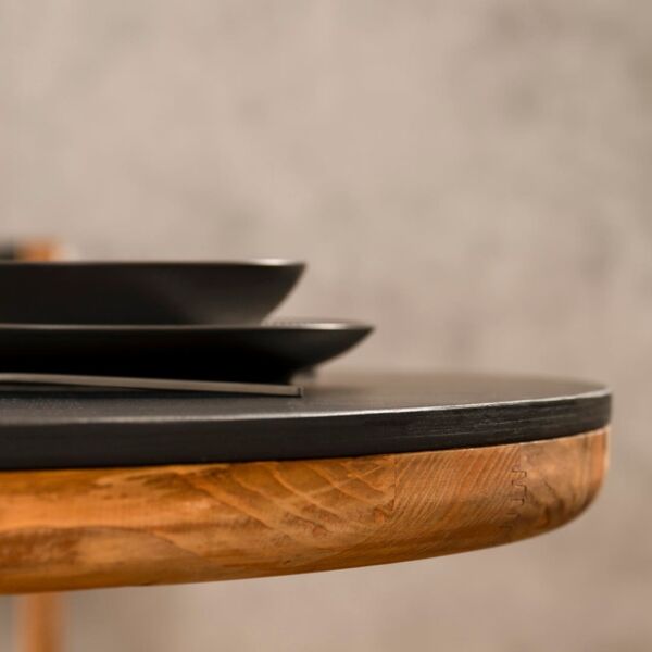 طاولة طعام غاريت