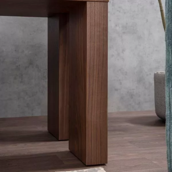 طاولة جانبية تيفولي