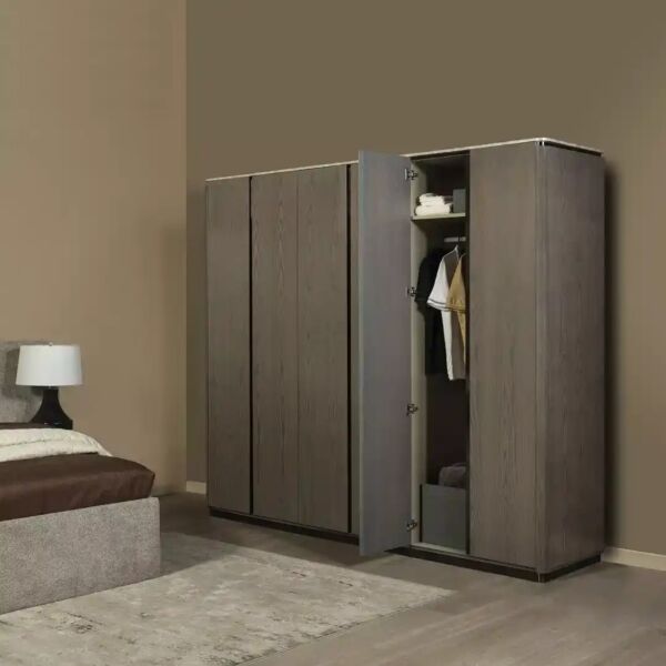 خزانة ملابس 6 أبواب بيلوتي