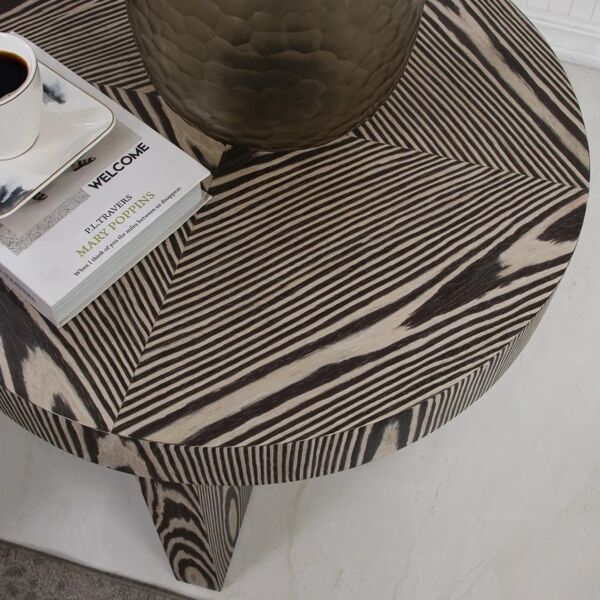 طاولة جانبية مقلمة كريستا - ابيض واسود