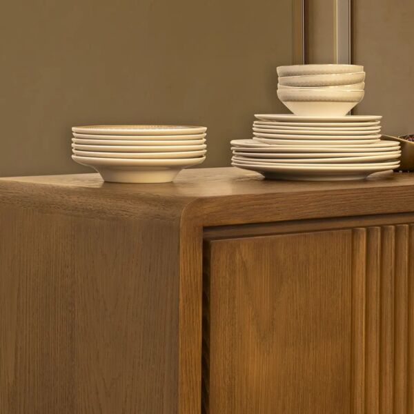 طاولة بوفيه ماتيرا