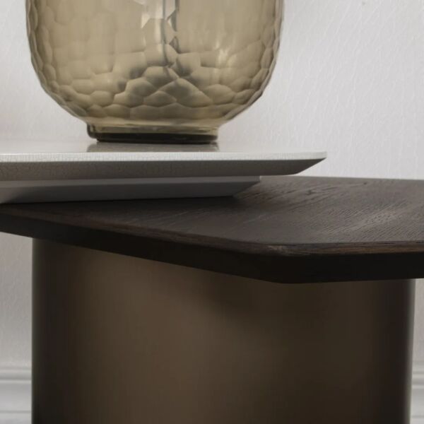 طاولة جانبية إيلارا