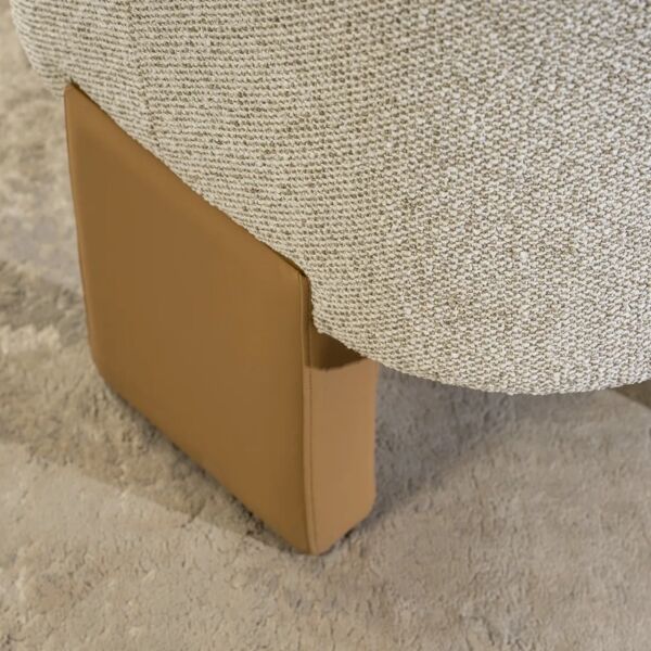 كرسي مفرد فلارا - بيج وبني