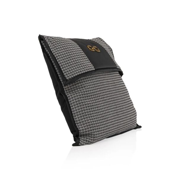 وسادة مربعة للديكور بالوماس