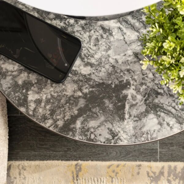 طاولة جانبية ماسترد