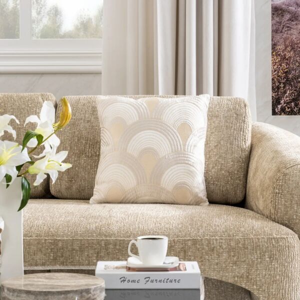 وسادة ديكور مربعة سيلكا - بيج