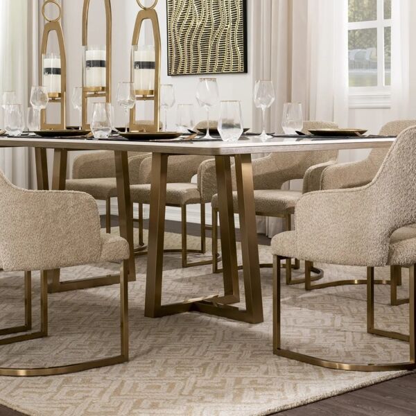 طاولة طعام ل 10 اشخاص هاستفال صغير - بيج وبني