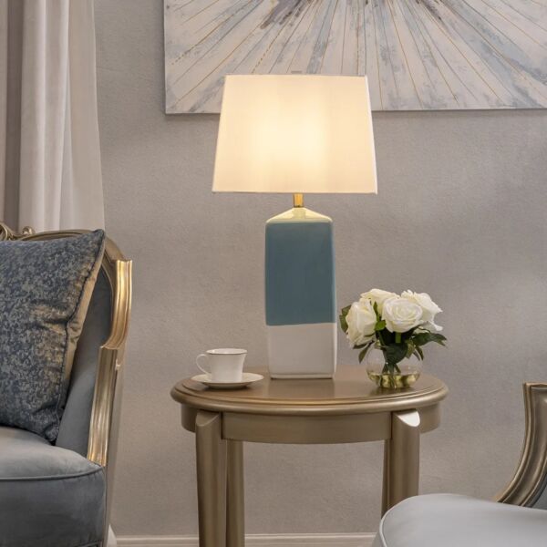 أبجورة طاولة تالون