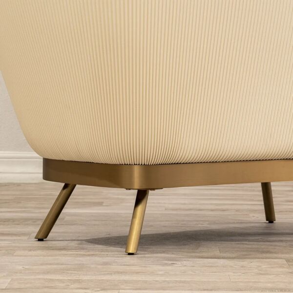 طاولة مرتفعة جيليان كريمي