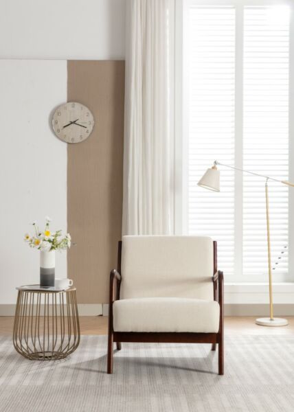 كرسي كلاسيكا - بيج فاتح