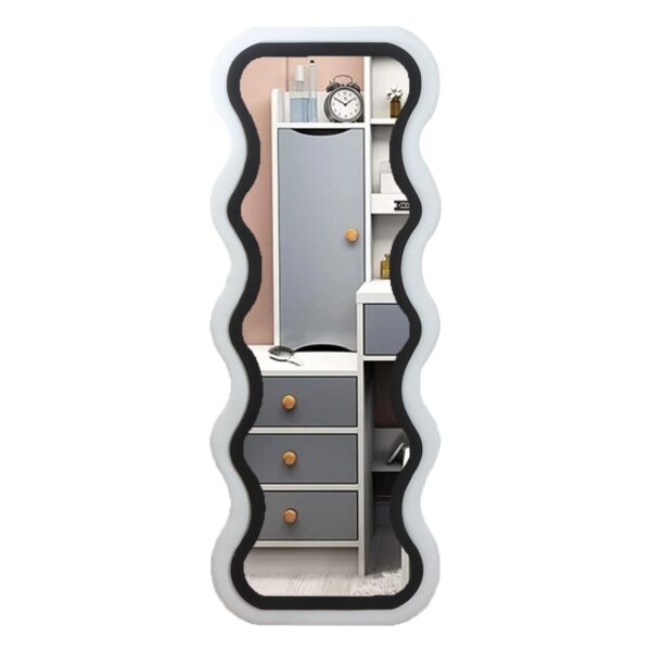 مرآة حائط لانف - ابيض واسود