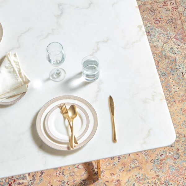 طاولة سفرة بسطح رخامي لـ6 مقاعد - بريدج