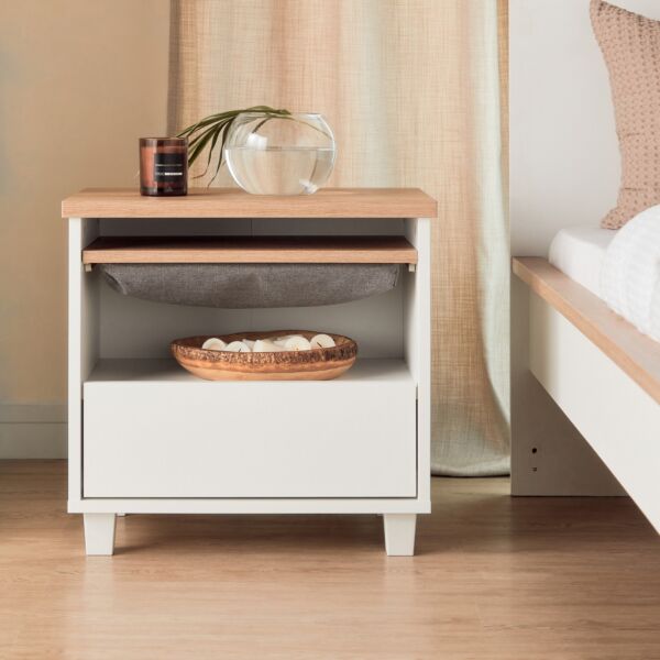 طاولة جانبية من أوكتون