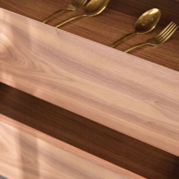 طاولة بوفيه نويڤو - جوزي