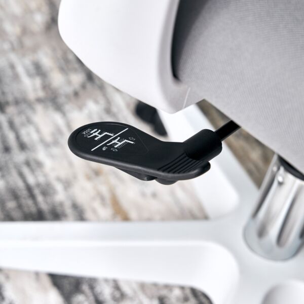 كرسي مكتب إيفان - ابيض ورمادي