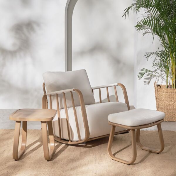 كرسي هزّاز خارجي مع طاولة ومسند ناكورو - بيج