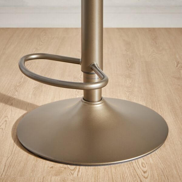 كرسي مرتفع باتيلدا - بني مصبوغ