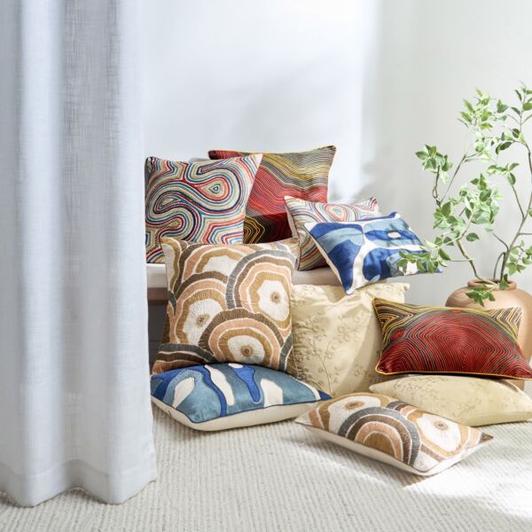 وسادة محشوّة مطرّزة جراز 50x50 سم - متعدّد الألوان