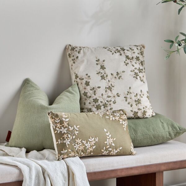 وسادة محشوّة مطرّزة زاجوري 50x50 سم