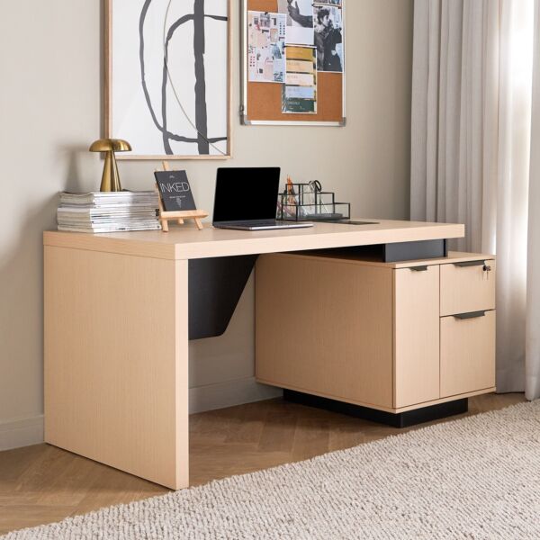 طاولة مكتب كلاوديو - بلوطي