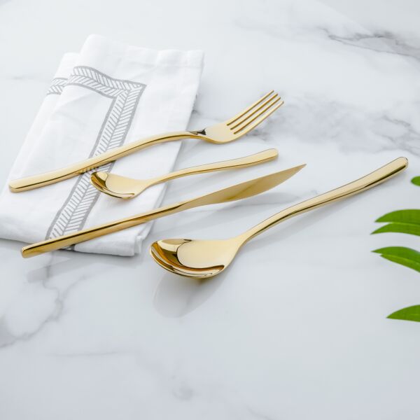 طقم أدوات طعام ريغال 4 قطع - لون ذهبي