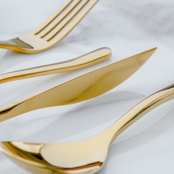 طقم أدوات طعام ريغال 4 قطع - لون ذهبي