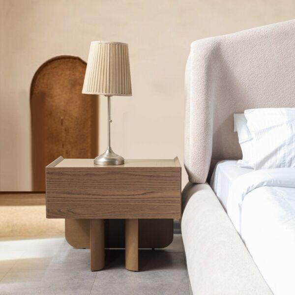 كومودينو ريغان - بني